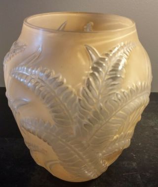 Consolidated Phoenix Fern Vase