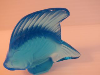 Lalique Crystal Poisson Fish Vibrant Blue Size 1 7/8 " High X 2 " W France