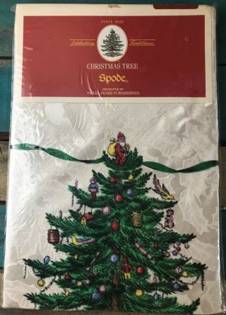 Spode Christmas Tree 70 " Round Table Cloth In Package