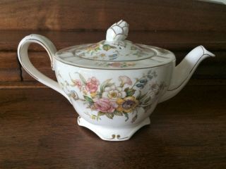 Vintage Grindley England Marlborough Royal Petal ' KASHMIR ' Teapot & Lid 3
