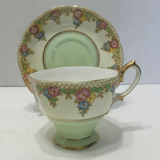 Vintage Royal Albert Bone China Teacup And Saucer Trellis