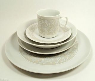 Style House Fine China Promenade Japan 5 Piece Place Setting (s) Dishes