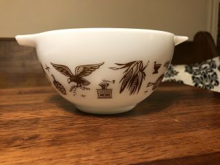 Vintage Pyrex Early American Design Eagle Small Cinderella Bowl 441