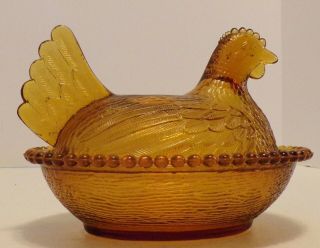 Vintage Indiana Glass Amber Hen On Nest Covered Candy Dish -