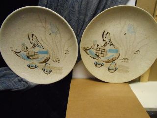 Set Of Two [2] Red Wing Bob White Dinner Plates