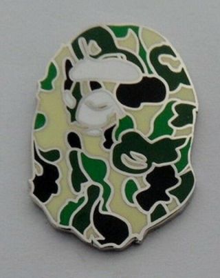 A Bathing Ape,  Bape Style Enamel Green Camo Pin Badge.  Ian Brown,  Drake,  Indie