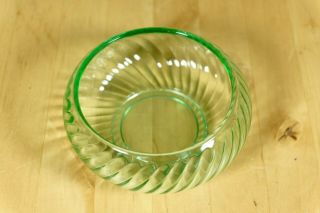 Vintage Green Depression Vaseline Uranium Glass Swirled Candy Dish Jar with Lid 4