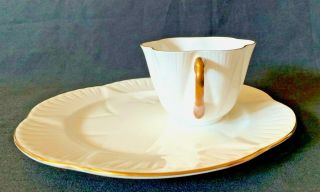 VINTAGE SHELLEY REGENCY DAINTY SNACK SET PLATE AND CUP GOLD TRIM 1 of 4 2