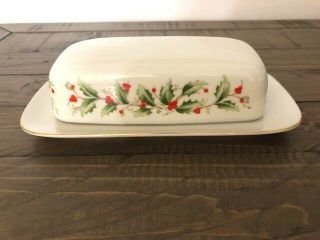 R.  H.  Macy All The Trimmings Holly Butter Dish 6283