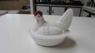 Vintage Westmoreland Milk Glass Hen On Nest With Lid,  5 1/2 Inches