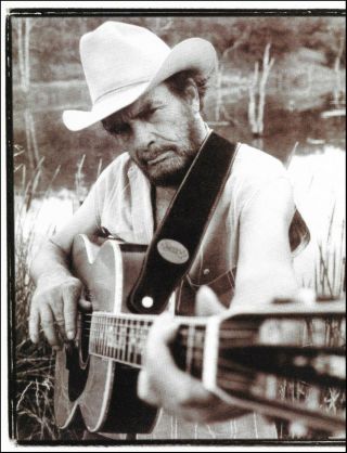 Merle Haggard With His Martin Guitar 8 X 11 Pin - Up Photo Print