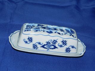 Blue Danube Blue Onion 1/4 Lb.  Butter Dish With Cover Made In Japan