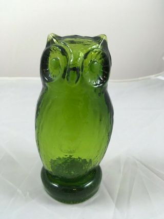 Vintage Pilgrim Art Glass Green Owl Paperweight Handblown Figure 4.  75 "