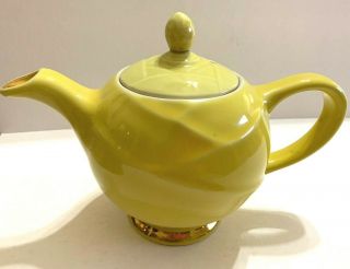 Vintage Hall Yellow Teapot Gold Trim 6 Cup 0219