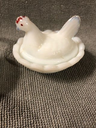 Set Of 3 - Vintage Glass Miniature Hen On Nest Salt Dip. 4