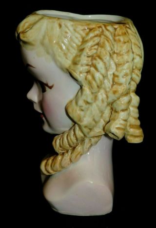 VINTAGE 1950 ' S YOUNG GIRL LADY HEAD VASE BLONDE HAIR IN RINGLETS 5 3/4 