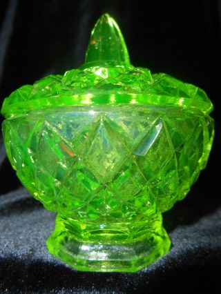 Green Vaseline Glass Diamond Pattern Candy Dish Uranium Sugar Bowl Yellow Canary