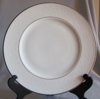 Dinner Plate Waterford China Baron 