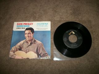 Vintage Elvis Presley Surrender 45 Rpm Record 47 - 7850 W/ Picture Sleeve
