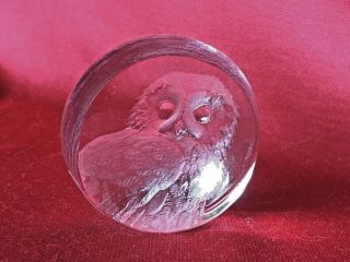 Mats Jonasson Owl Paperweight Sweden Lead Crystal Signed Label 2 "