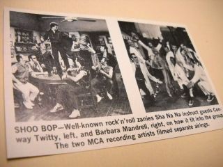 Conway Twitty & Barbara Mandrell W/ Sha Na Na 1979 Music Biz Promo Images/text