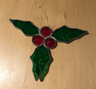 HANDCRAFTED Vintage Stained Glass CHRISTMAS Holly & Berries SUN CATCHER ORNAMENT 4