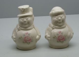 Snowman Snowlady Pfaltzgraff Tea Rose Salt & Pepper Shakers Holiday Decor