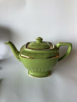 Green & Gold Hall Usa Hollywood Shape 6 Cup Teapot,