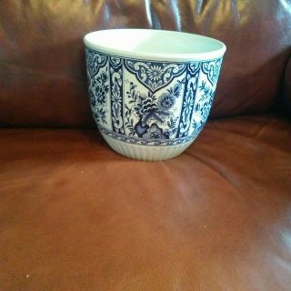 Delft Made by Boch for Royal Sphinx Blue/White Planter 2