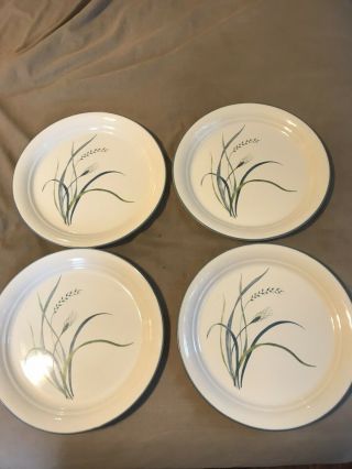 Vintage Corelle Wheat Pattern 10” Dinner Plates,  Set Of 4,  & 4 - 8 1/2” Plates