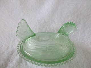 Indiana Glass Hen On Nest Green Bead Trim Glass Bottom 7 " L 5 1/2 " W Tp On 5 " T