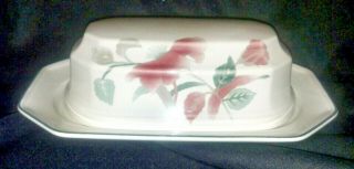 Mikasa Silk Flowers F3003 Covered Butter Dish