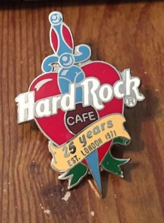 Hard Rock Cafe 25th Anniversary Pinback 1996