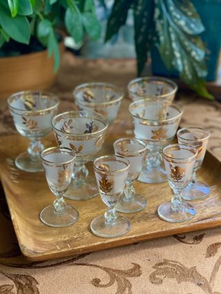 Vintage - 1950s Gold Overlay Wine and Cordial Glassware 2