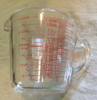 Vintage Pyrex Glass 4 Cup/1 Quart Measuring Cup D Handle