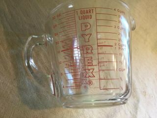 Vintage Pyrex Glass 4 Cup/1 Quart Measuring Cup D Handle 4