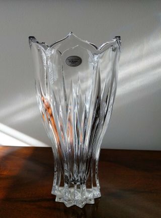 Gorham Crystal Glass Lotus Vase 9 3/4 Inches Tall With Sticker