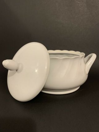 Sheffield Bone White China Swirl Pattern Soup Tureen With Lid Made In Japan 3
