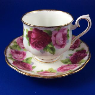 Royal Albert Bone China England Old English Rose Tea Cup And Saucer