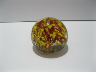 PAPERWEIGHT GLASS YELLOW AND RED DESIGN 2