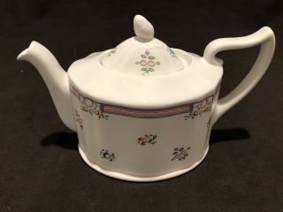 Laura Ashley Alice Teapot And Lid Wonderful Pink Floral