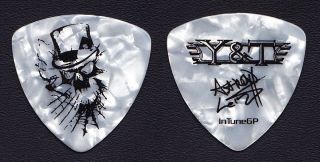 Y&t Aaron Leigh Signature White Pearl Bass Guitar Pick - 2017 Tour