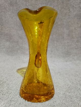 CUTE HAND BLOWN YELLOW CRACKLE GLASS MINI PITCHER,  BUD VASE.  5 1/2 IN 4