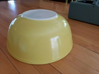 Vintage Pyrex citrus bowl Large 4 Qt Mixing Bowl 404 11 yellow 4
