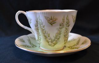 Royal Albert Tea Cup and Saucer Green Damask Bone China 2