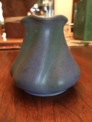 Vintage Art Pottery Cabinet Vase 750 Brush Mccoy