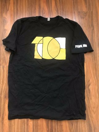 Pearl Jam T - Shirt 10 Club 2016 2 Sided Concert Band Tee Size: Large