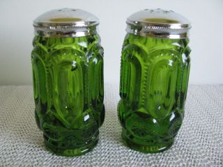 Vintage L.  E Smith Glass Green Moon & Star Salt & Pepper Shakers