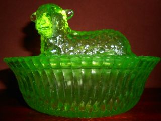 Green Vaseline Glass Lamb Sheep On Nest Basket Candy Butter Dish Uranium Covered