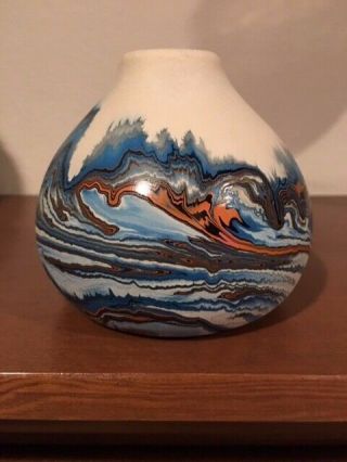 VTG Nemadji Swirl Vase 4” Tall Indian Pottery Native Clay Hand Made USA Stamped 5